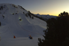 Pistenfahrzeuge im Einsatz im Skigbiet ..... (Les 4 Vallées)