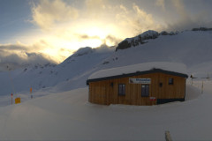 Pistenfahrzeug im Einsatz auf der Belalp