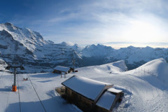 Pistenfahrzeug unterwegs im Skigebiet Grindelwald-Kl. Scheidegg-Wengen